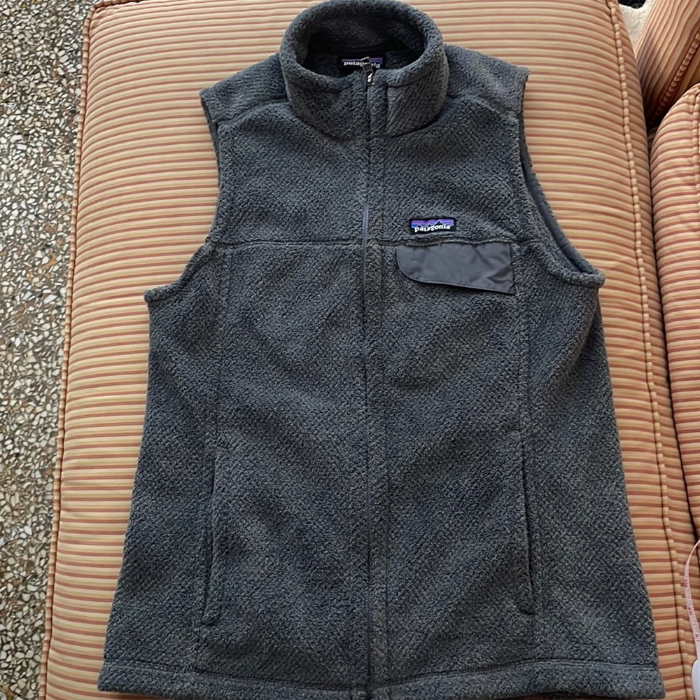 Patagonia Polartec vest grey in size Large